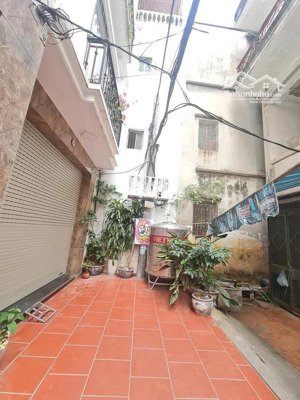 đất đẹp lạc long quân ngõ ô tô sổ vuông nở hậu chỉ nhỉnh 17 tỷ