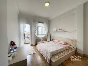 cho thuê phòng 30m2 full nội thất đường dương quảng hàm gần đh công nghiệp, văn lang cs chính