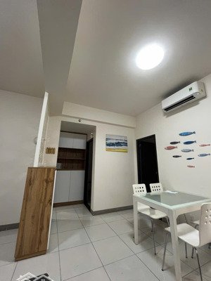 bán căn hộ sky 9,quận 9 gồm 2 pn,2 vệ sinh có đầy đủ nội thất:lh 