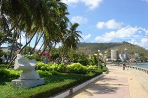 bán đất mặt tiền phan chu trinh - gần biển