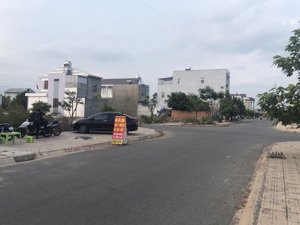chủ hạ gí muốn bán nhanh lô 93.8m2 đường n6 vị trí dân cư đông sát ql51 trong kdc an thuận log thàh