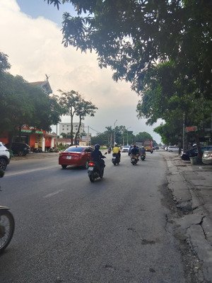 bán lô mặt ql38 khắc niệm tp bắc ninh. kinh doanh sầm uất