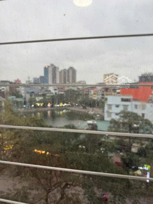 chính chủ cần bán căn hộ 60m 2 ngủ tại n06 trần quý kiên phường dịch vọng