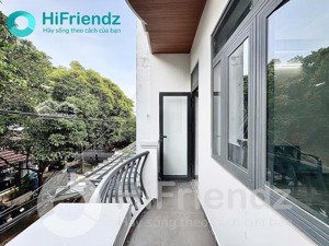 căn hộ 1pn tách bếp đẹp - ban công - full nội thất - gần hàng xanh