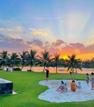 bán biệt thự góc 2 mặt tiền full nội thất cao cấp