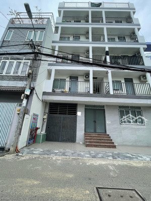 bán toà nhà xây dựng khai thác hết công năng