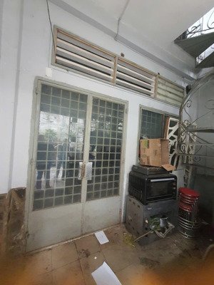 80m2 - 2 mặt tiền chợ gò vấp - dòng tiền ổn định 30 triệu/th - giáp bình thạnh , phú nhuận