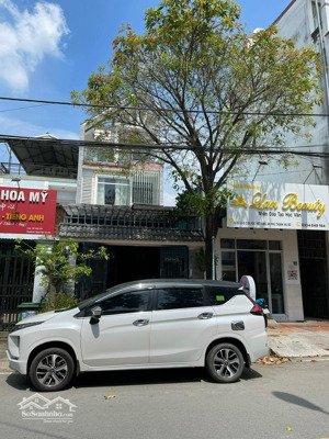 bán nhà mặt phố d20, 7,9 tỷ, 150m2, đẹp, nhiều tiện ích tại an phú, thuận an