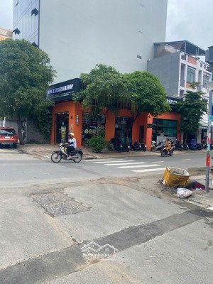 bán nhà mặt tiền đường hiền vương, 6m x 16.5m, giá 18 tỷ