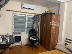 cho thuê căn hộ riêng 34m2, 1 phòng ngủ, 1 khách, bếp, vệ sinh, ban công - điện nước giá sinh hoạt