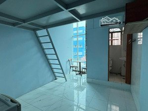 chính chủ cho thuê phòng thang máy có gác cửa sổ full nt tô hiến thành quận 10