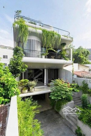 bán villa nghỉ dưỡng 2 mặt tiền cách biển 5'' đi bộ giá cực sốc bắc nha trang