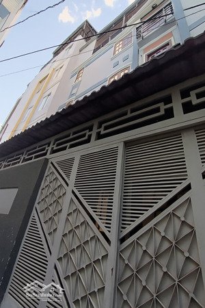 20 triệu, cho thuê nhà nguyên căn quận 1, 18a nguyễn thị minh khai, 3pn 3wc, sân thượng