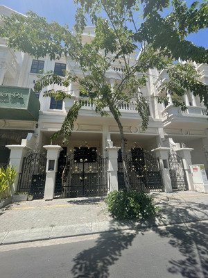 nhà phố có hầm cityland giá rẻ chỉ 19,2 tỷ/ căn - l/h: 