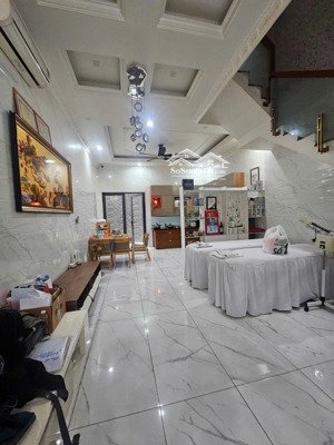 nhà mặt tiền 12m, nội bộ khu tên lửa, view công viên, 5x20m, 4 tầng - giá hot 11.9 tỷ