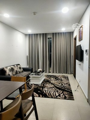 cho thuê căn hộ sky89 2pn2wc 72m2, full nội thất đầy đủ, phú thuận, q7, hcm giá chỉ 14tr/tháng