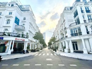 chính chủ cho thuê nhà hoàn thiện tại louis city đại mỗ, nhà ngay mặt đường 40m lê quang đạo