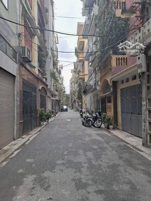 ngõ to như phố phân lô bàn cờ ô tô chạy vòng quanh khu quân đội an ninh tiện ích full ở thì sướng