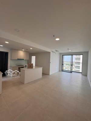 cho thuê cc urban green, 14 triệu vnd, 105 m2, 3pn, 2wc, nội thất cơ bản