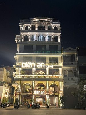 siêu phẩm mặt phố phan đình phùng, diện tích 400m x 4 tầng, mặt tiền 13m,siêu đẹp mới,full nội thất