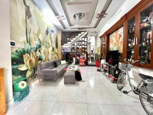 nhà đẹp 4tầng quang trung p8, hẻm xe hơi. dt 50m2. thuận tiện lưu thông. giá nhỉnh 7tỷ