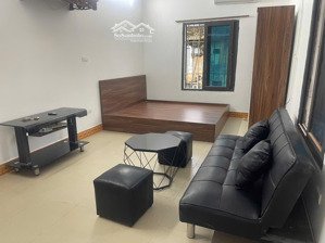 cho thuê ch 1pn 1wc, 30m2, thạch bàn, 3,5 triệu vnd/th, view đẹp, gần hồ, lô góc siêu thoáng sáng