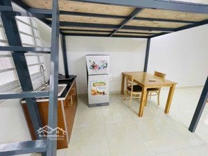 chính chủ cho thuê phòng trung tâm quận 10, gần các trường đại học