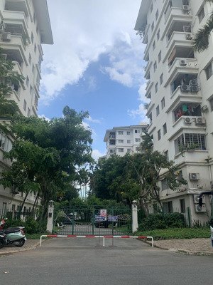 bán gấp shophouse hưng vượng 2, dt trong sổ 130m2 đang cho thuê 23triệu/tháng giá 12tỷ sh