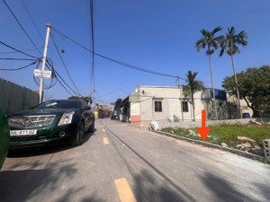 siêu hiếm với lô góc 60 m2 full thổ cư, mặt đường alphan 2 ô tô tránh nhau thông các ngả tại yên mỹ