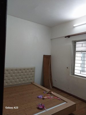 cần bán căn hộ cc kđt bắc linh đàm 100m2, 5 tỷ 280. lh mai 
