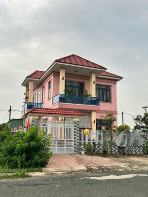 bán nhà mặt phố tại thị trấn tân khai, hớn quản, bình phước, giá ưu đãi 4,2 tỷ, 240m2