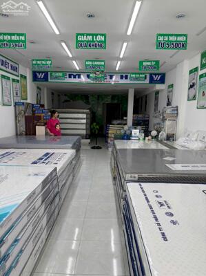 Cho thuê nhà mặt phố 270 Lê Văn Việt, 45 triệu, (5m*17m)85m2, hàng hiếm tại Thủ Đức. LH 0938 940 111