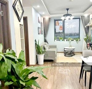 chính chủ bán nhà tập thể lò đúc, thọ lão, 50m, 2 ngủ, giao thông thuận tiện ô tô vào sân nhà