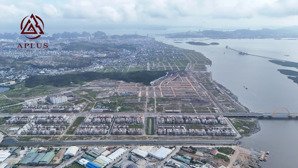 căn góc trục 56m flc tropical halong. 100,5m2 giá 17tr/m2 đất. lh 
