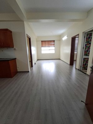 chính chủ bán căn 2 ngủ 63m2 ct15 hồng hà eco city tầng trung giá 3,x tỷ