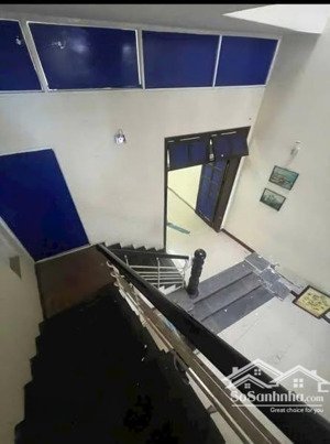 bán nhà 3 tầng trung tâm sơn trà, sát phố hàn, gần biển thích hợp xây căn hộ chdv