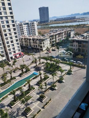 cc gửi bán studio 35m tòa a cc green bay garden bãi cháy, sổ đỏ tầng 10, view biển. 