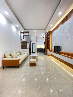 bán nr định công thượng, 7,6 tỷ, 36m2, 5t, 3pn, 4wc, pháp lý đầy đủ