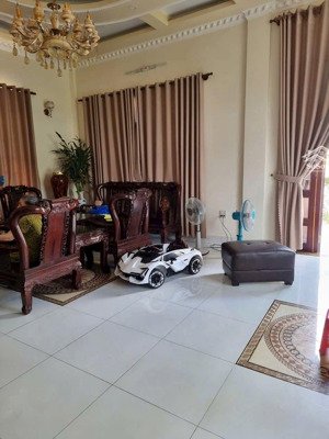 biệt thự trệt 2 lầu 25 tỷ 412 m2 đường lớn kdc xây dựng, tp cần thơ