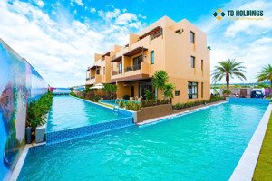 nhà phố caraworld cam ranh, giá 6.7 tỷ, diện tích 120m2, 3 tầng, hồ bơi riêng và gara đậu xe ô tô
