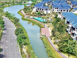 siêu phẩm biệt thự view hồ duy nhất khu compound id junction chỉ 14.2 tỷ