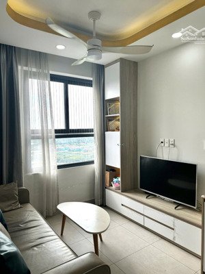 cho thuê căn hộ citi esto 2pn, 2wc góc full nội thất đầu đủ 8tr/tháng lh zalo: 