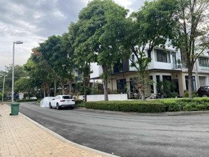 cho thuê biệt thự 12x20m 3t 4pn gần global city, đỗ xuân hợp, cầu năm lý