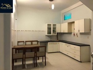 bán nhà mặt tiền đường 40, hiệp bình chánh. dtsd 140m2, shr, giá chỉ 4,6 tỷ tl. lh 