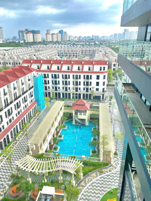 bán liền kề sunshine golden river - 5 tầng diện tích 96.2m2/ giá bán: 40 tỷ bao phí/ lh: 