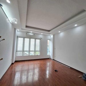 nhà phân lô - đại từ - hoàng mai - 35m2 x 5 tầng - gồm 4pn + vs - 7 tỷ x - gần hồ linh đàm