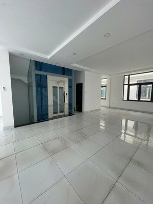 bán biệt thự đẹp tại vinhomes grand park, 26 tỷ vnd, 126m2, 5pn, 4wc