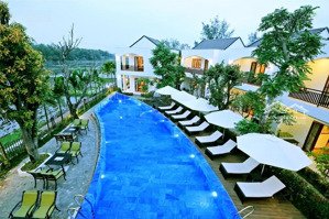 bán tổ hợp khách sạn villas tại trung tâm hội an 1592m2 giá tốt doanh thu 500tr/ tháng