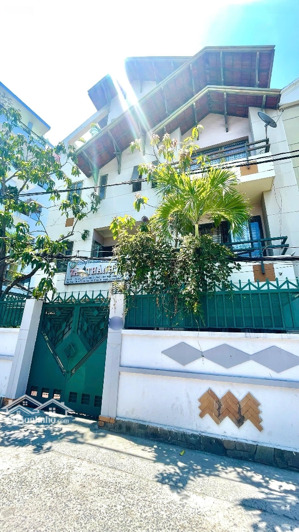 biệt thự 2 mặt tiền -139m2-trung tâm quận 7 - chỉ 14 tỷ