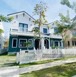 bán nhanh trong tuần cắt lỗ sâu biệt thự song lập 8x20m nằm gần hồ bơi giá chỉ 4.25 tỷ bao thuế phí